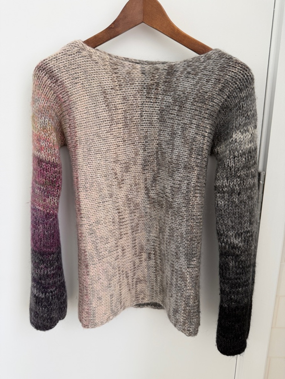Roberto Collina Gradient Sweater in Gray with Pink, Purple and Olive Green
